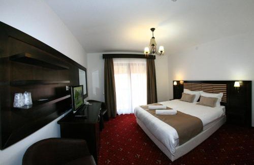Curtea De Arges Casa | Pensiunea Clasic