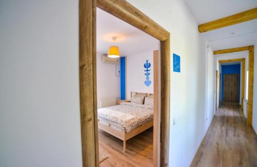Colina Casa | Pensiunea Complex Castalia