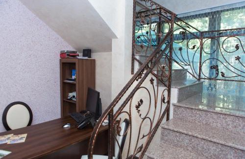Botosani Casa | Pensiunea Dallas