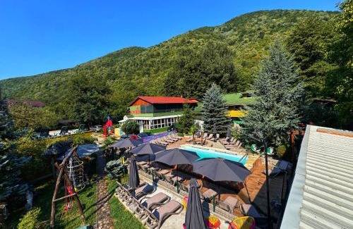 Baile Herculane Casa | Pensiunea El Plazza