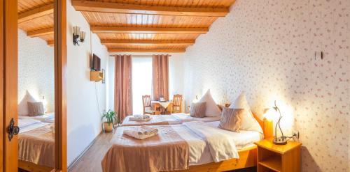 Petresti Casa | Pensiunea Faur