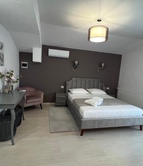 Alba Iulia Casa | Pensiunea Heaven