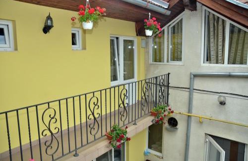 Baia Mare Casa | Pensiunea La Palaguta