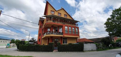 Hunedoara Casa | Pensiunea Maria