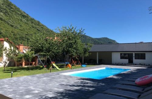 Baile Herculane Casa | Pensiunea Platinum