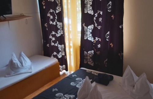 Busteni Cabina | Pensiunea Premium Travel
