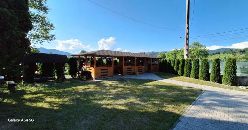 Lunca Ilvei Casa | Pensiunea Rustica La Avram Lunca Ilvei