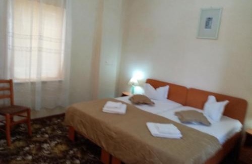 Sfantu Gheorghe Casa | Pensiunea Turistica Visconti