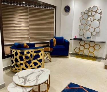 Lahore Apartamento | Penta Sqaure Apartment - DHA P5