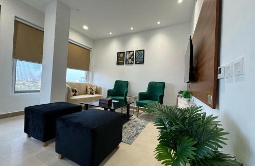 Loralai District Apartamento | Penta Square Luxury Serviced Apartments DHA Phase 5, Lahore Modern Executive Stays