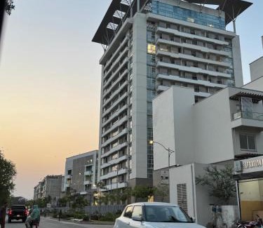 Lahore Apartamento | Penta Square Luxury Serviced Apartments DHA Lahore