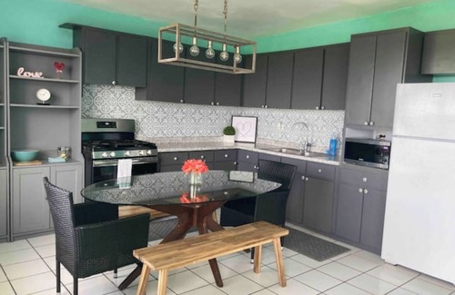 Mata de Platano Apartamento | Penthouse 3 bdrm Rainforest & Ocean View Jacuzzi