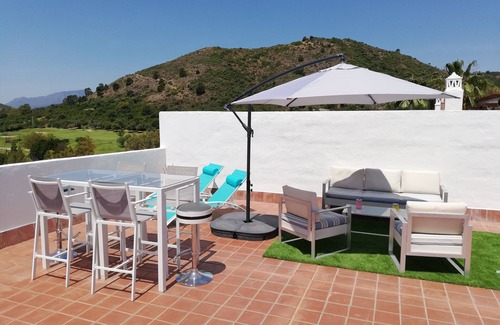 Benahavis Apartamento | PENTHOUSE 6 PERSONAS EN EL GOLF LOS ARQUEROS, CERCA DE PUERTO BANUS, MARB