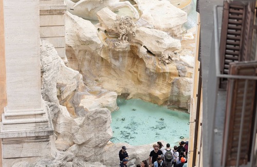 Rione II Trevi Apartamento | Penthouse above Trevi Fountain and Panoramic Terrace