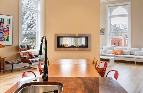North Downtown Apartamento | Penthouse Apartment Overlooking Downtown Mall