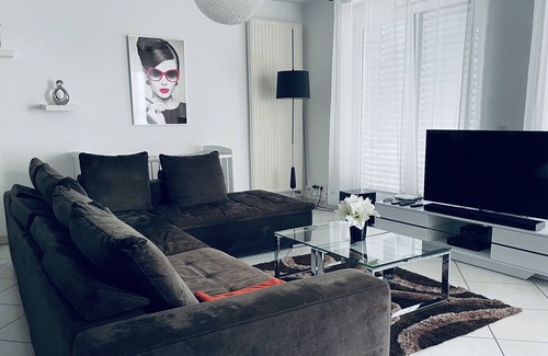 Bonnevoie Apartamento | PENTHOUSE APARTMENT IN CITY CENTER