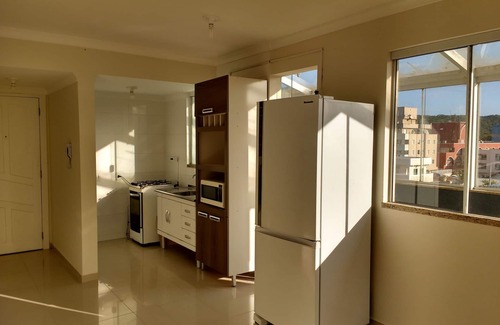 Ze Amandio Apartamento | Apartamento ático con vistas al mar, a 400 m de la playa, excelente ubicación.