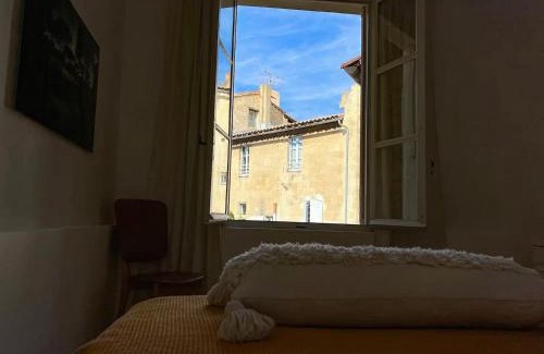 Arles City Centre Apartamento | Penthouse Apartment with Large Terrace and Veranda