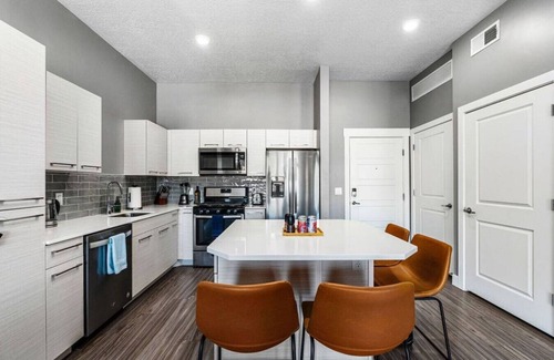 Downtown Salt Lake City Apartamento | Penthouse Apt - PoolGymHotTubPkg - View!