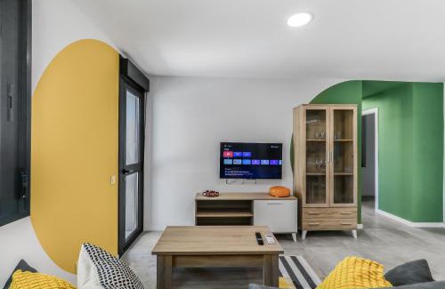 Vecindario Apartamento | Penthouse City Hub Stay