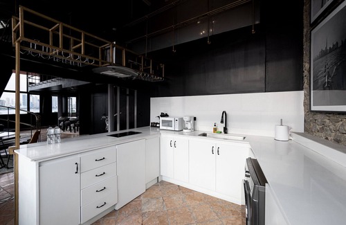 Casco Viejo Apartamento | Penthouse de revista, vistas 360º, piscina cristal