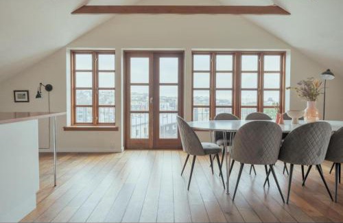 Torshavn Apartamento | Penthouse Downtown with 4 bedrooms and Harbour View