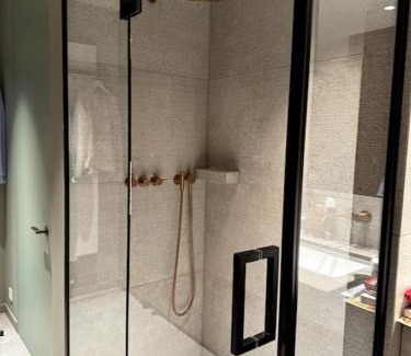Ixelles Apartamento | Penthouse Duplex Vue Imprenable