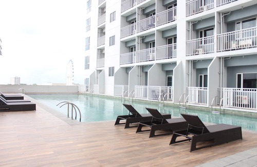 Pasay Condominio | Piso del ático con vistas a la bahía de Manila