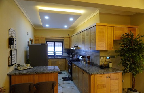 Altos de Arroyo Hondo Apartamento | Penthouse gated with private terrace and pool near the US Embassy