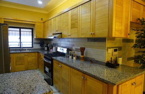 Altos de Arroyo Hondo Apartamento | Penthouse gated with private terrace and pool near the US Embassy