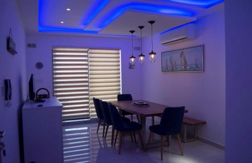 Għadira Apartamento | Penthouse Ghadira With Amazing Views! By Homely