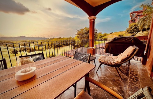 Brasilito Condominio | Penthouse inside the Reserva Conchal! Closest to the pool, amazing view.