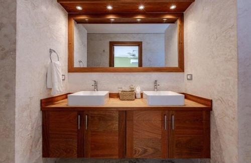 La Iglesia Apartamento | Penthouse in Nicole Residence