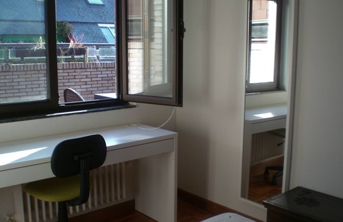 Oviedo City Centre Apartamento | ÁTICO EN EL CENTRO DE OVIEDO CON PLAZA DE GARAJE Y WIFI GRATIS