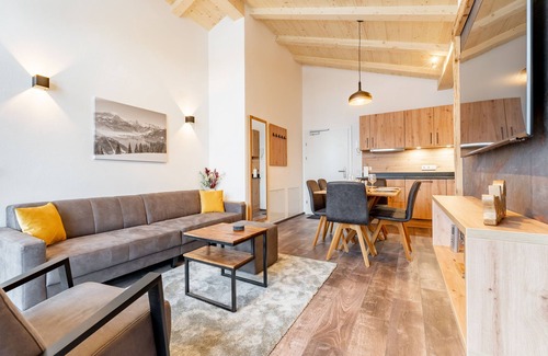 Kaprun Apartamento | Penthouse in the heart of Kaprun & stunning views