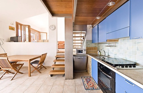Capo Testa Apartamento | Penthouse 300 meters from the beach