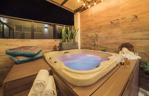 Cali Apartamento | Penthouse Jacuzzi El Peñon's Best Location