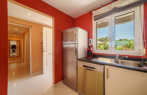Cala Anguila-Cala Mendia Apartamento | Penthouse Las Palmeras by Interhome