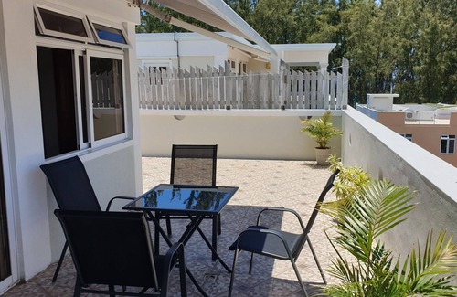 Cascavelle Apartamento | Ático ubicado en el 4to piso de Complexe Rayon Bleu con una vista muy bonita.