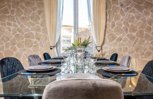 Le Suquet Apartamento | PENTHOUSE Loft 5MIN PALAIS DES FESTIVALS AND BEACH terrace view on castle