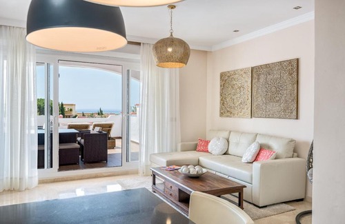 Nikki Beach Apartamento | Ático en Marbella Playa de Rafleys
