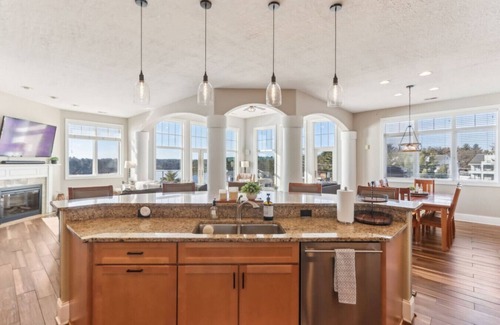 Lake Delton Condominio | Penthouse Paradise at Delton Grand