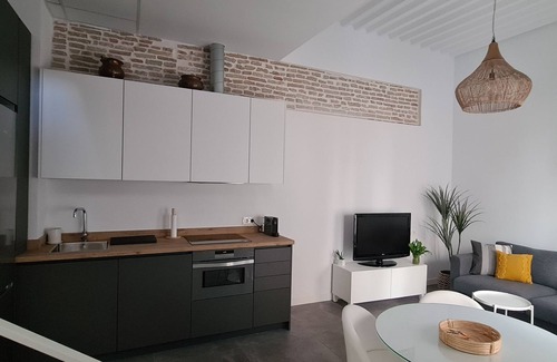 Fontanal-Maria Auxiliadora-Carretera de Carmona Apartamento | Atico Puerta Osario gran terraza privada