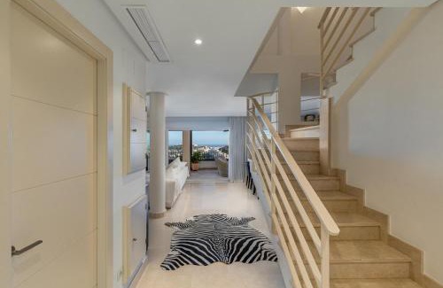 Marbella Casa | Penthouse Rental Puerto Banus