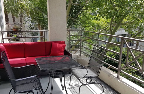Airport Area Condominio | Ático - Resort Living