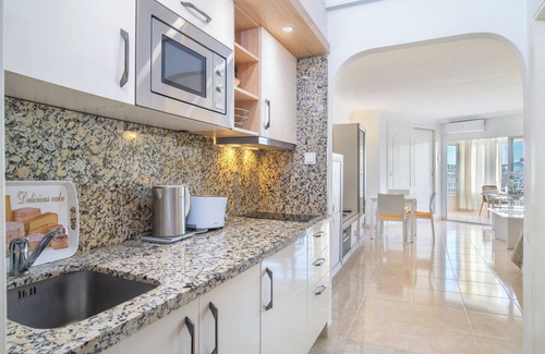 La Cala de Mijas Apartamento | "Estudio ático con vistas al mar" con vistas al mar y piscina