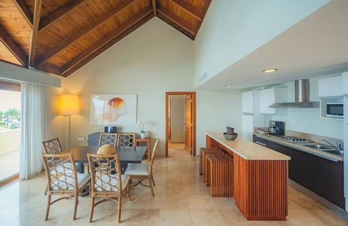 Puerto Bahia Apartamento | Penthouse Suite at Puerto Bahia in Samana