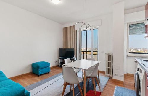 Cinisello Balsamo Apartamento | Penthouse with Garage & Stunning Views of Milan - Near the Underground of Milan