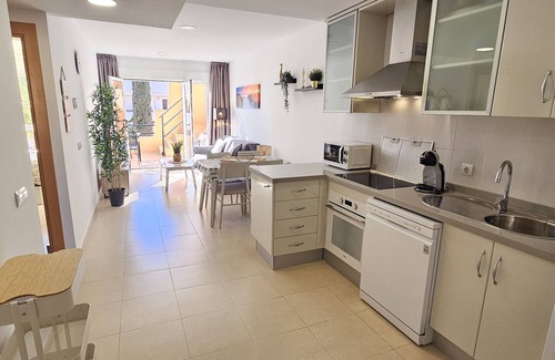 Vera Beach Apartamento | Atico con piscina privada en solarium, vistas al mar, 65m de la playa, WiFi