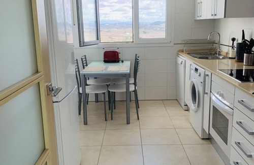 Conil de la Frontera Apartamento | Atico, garage, terraza, piscina, wifi, ascensor, 1800m la playa, 1600m centro